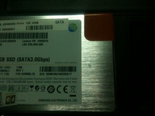 Đổi HDD 250GB lấy SSD 128GB